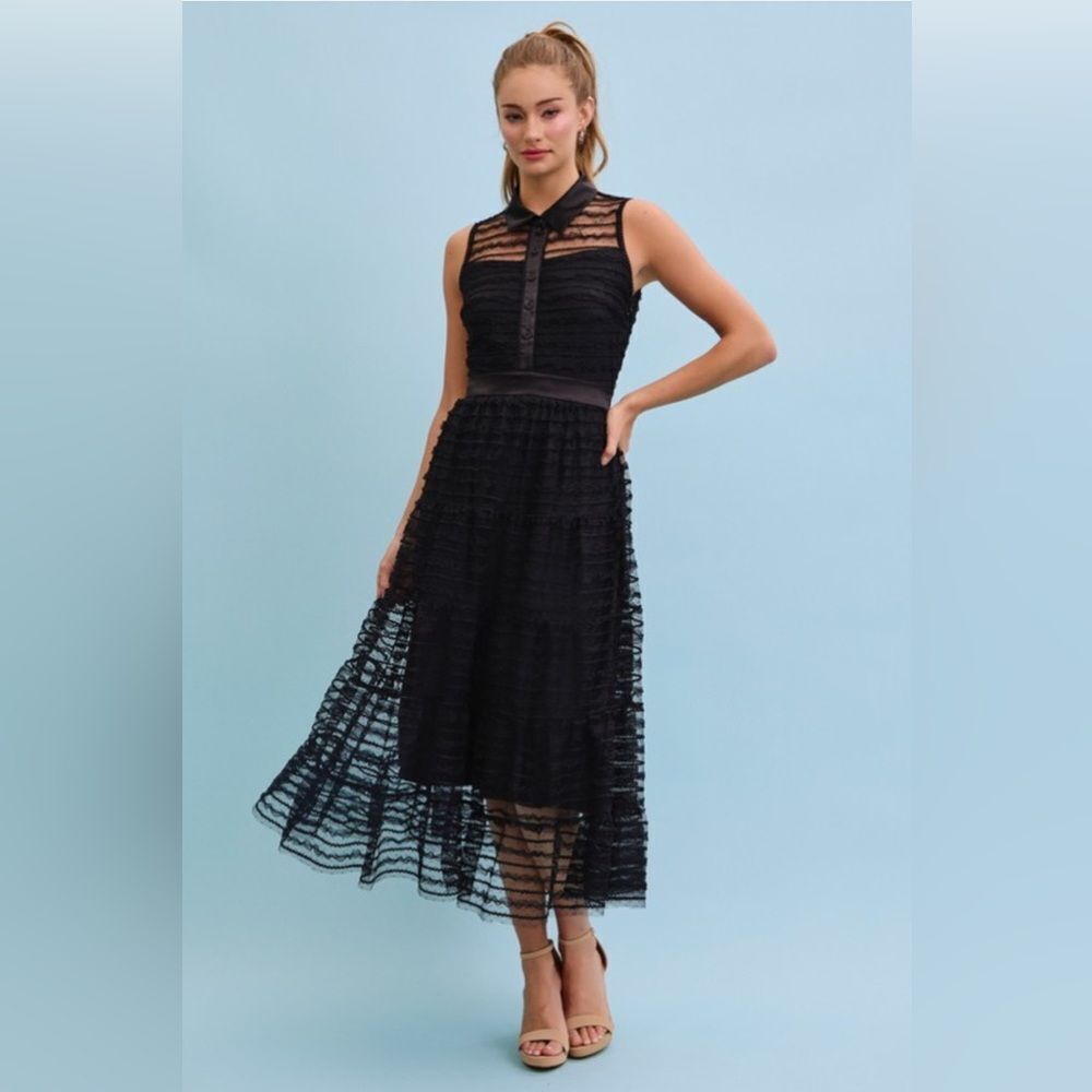 504. Elegant Black Lace Midi Dress